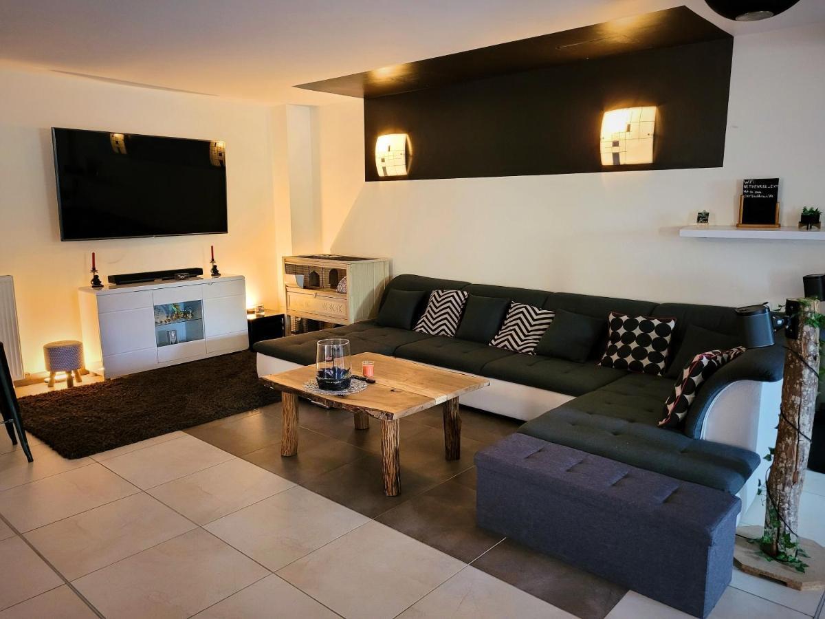 Au Vendangeoir Chambres D'Hotes Couvignon 外观 照片